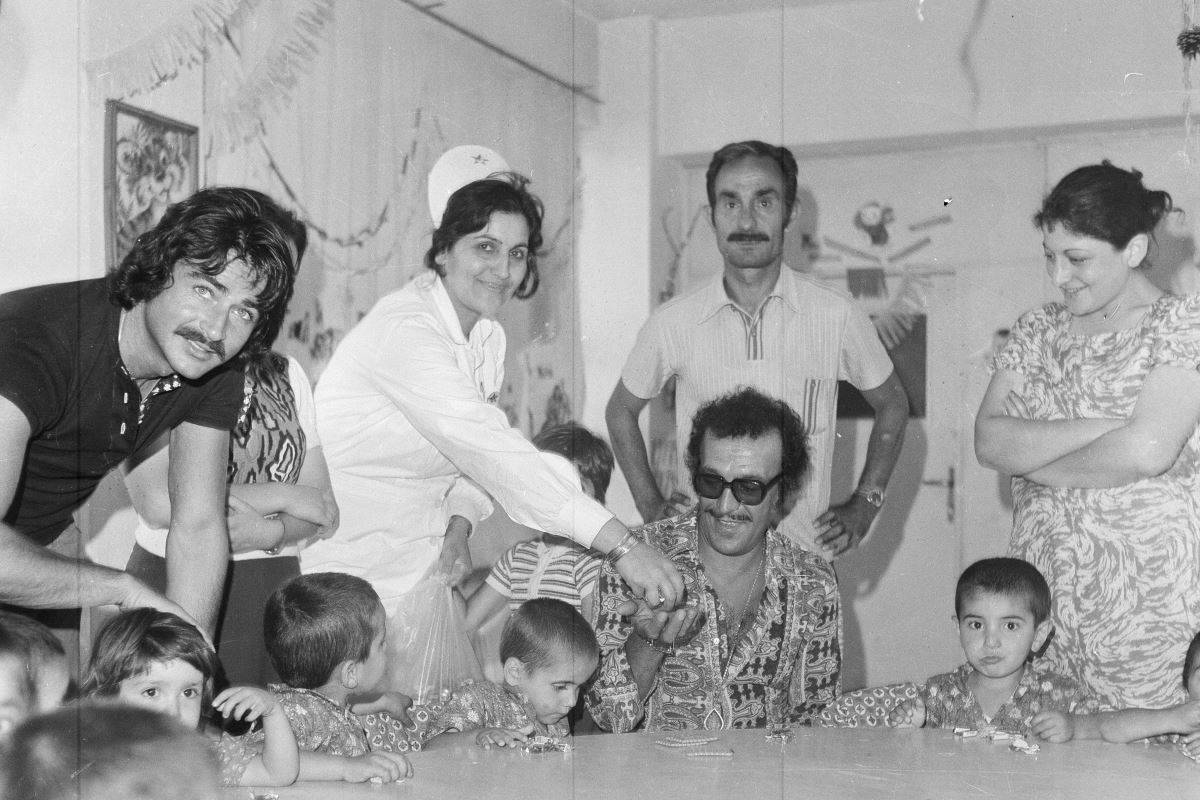 Sadri Alışık kimdir? Sadri Alışık ne zaman öldü? Sadri Alışık'ın eşi ve çocuğu kim?